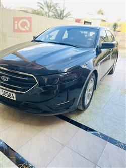 Ford Taurus
